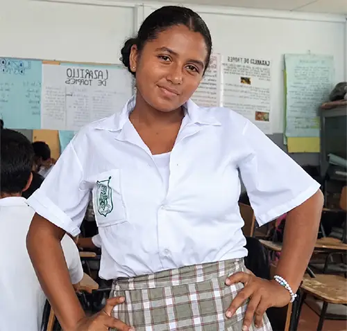 Nicoll recorre kilómetros para estudiar programación